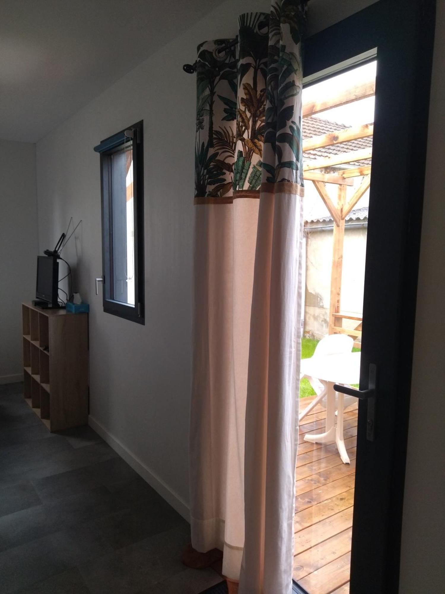 Au Coin Des Lilas - Studio 2 Le Mans Eksteriør bilde